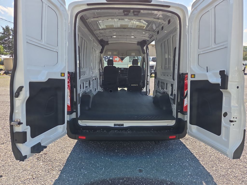 2025 Ford Transit 250