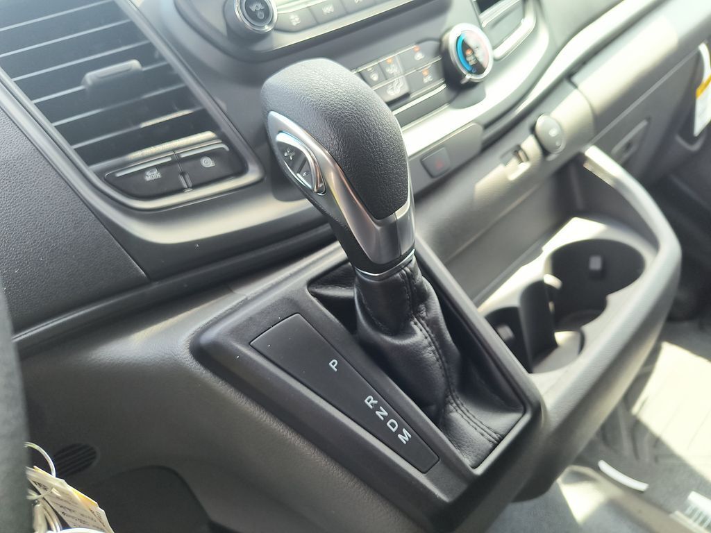 2025 Ford Transit 350