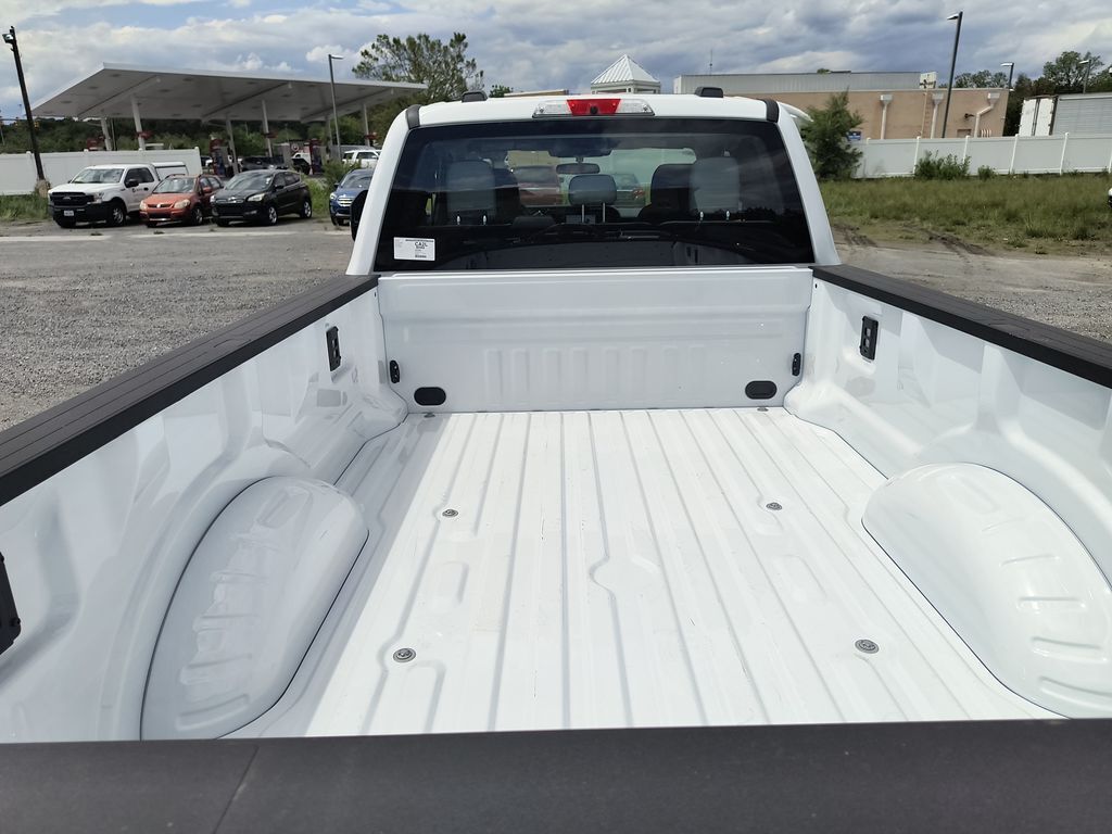 2025 Ford F-350 Super Duty XL