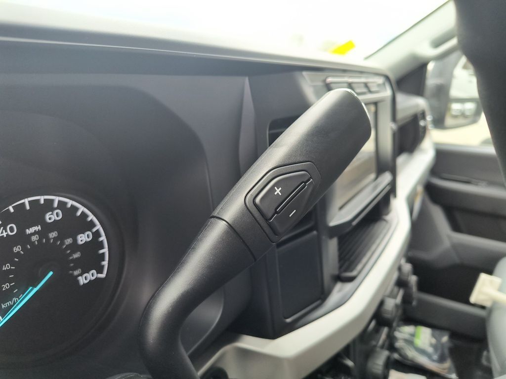 2024 Ford F-350 Super Duty XL
