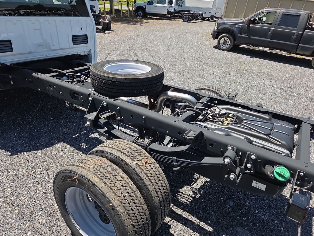 2024 Ford F-450 Super Duty 