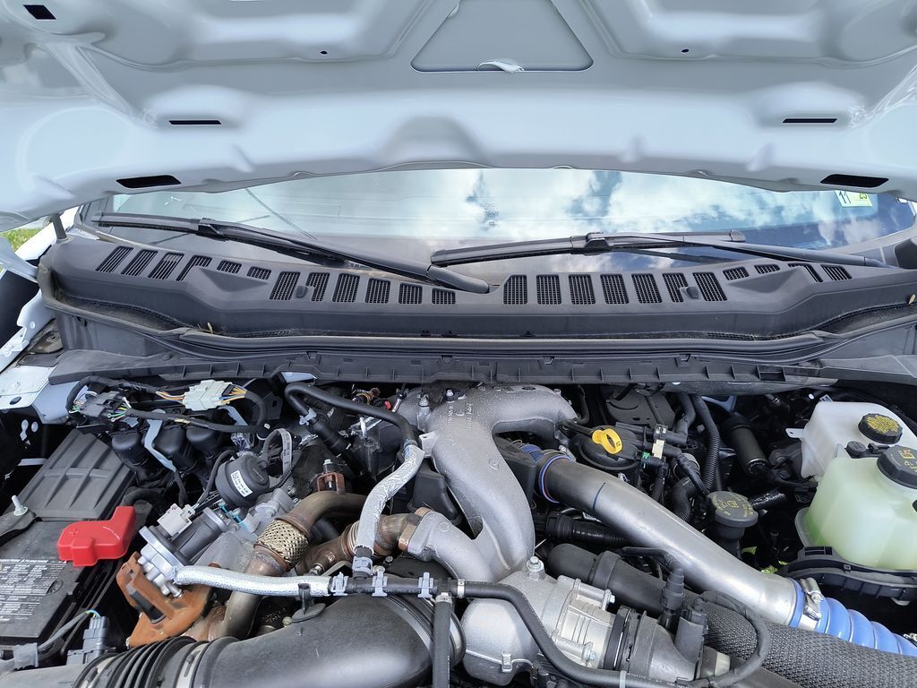 2023 Ford F-550 Super Duty 
