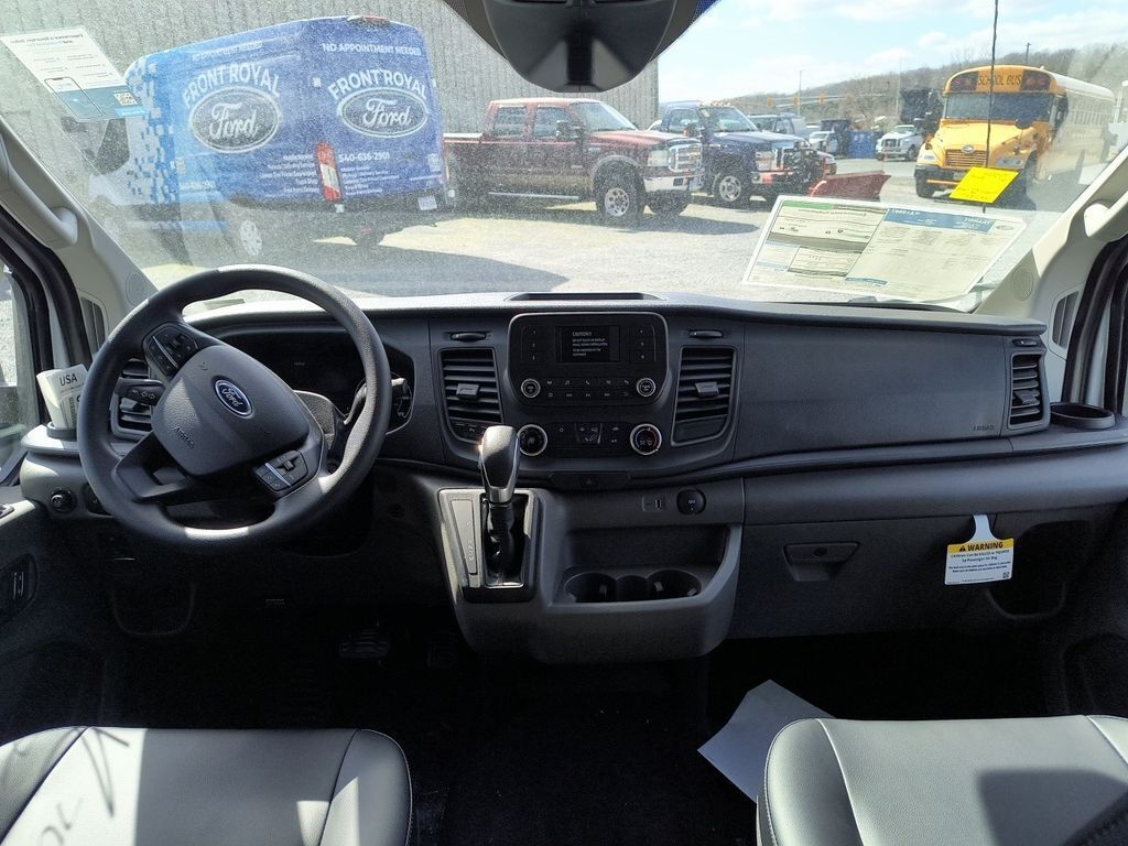 2025 Ford Transit 250