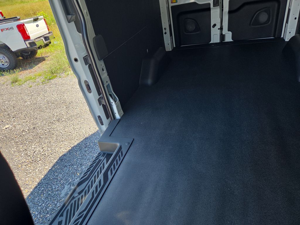 2025 Ford Transit 250