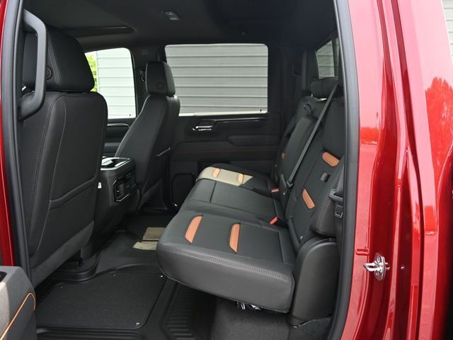 2025 GMC Sierra 2500HD AT4