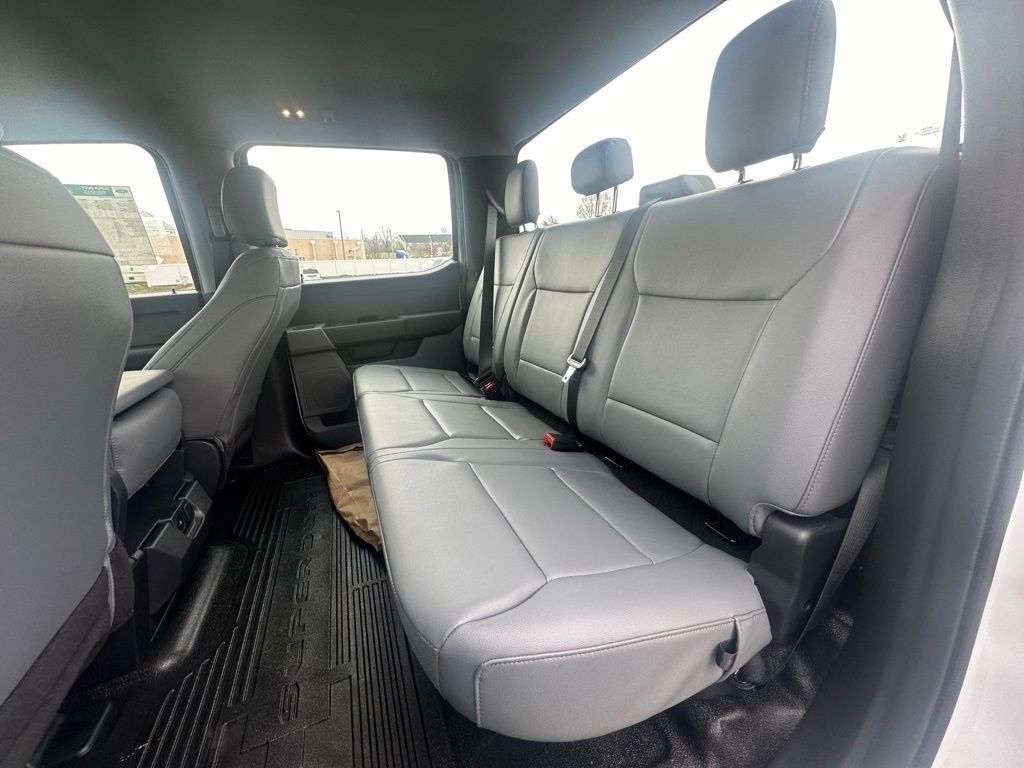 2023 Ford F-450 Super Duty 