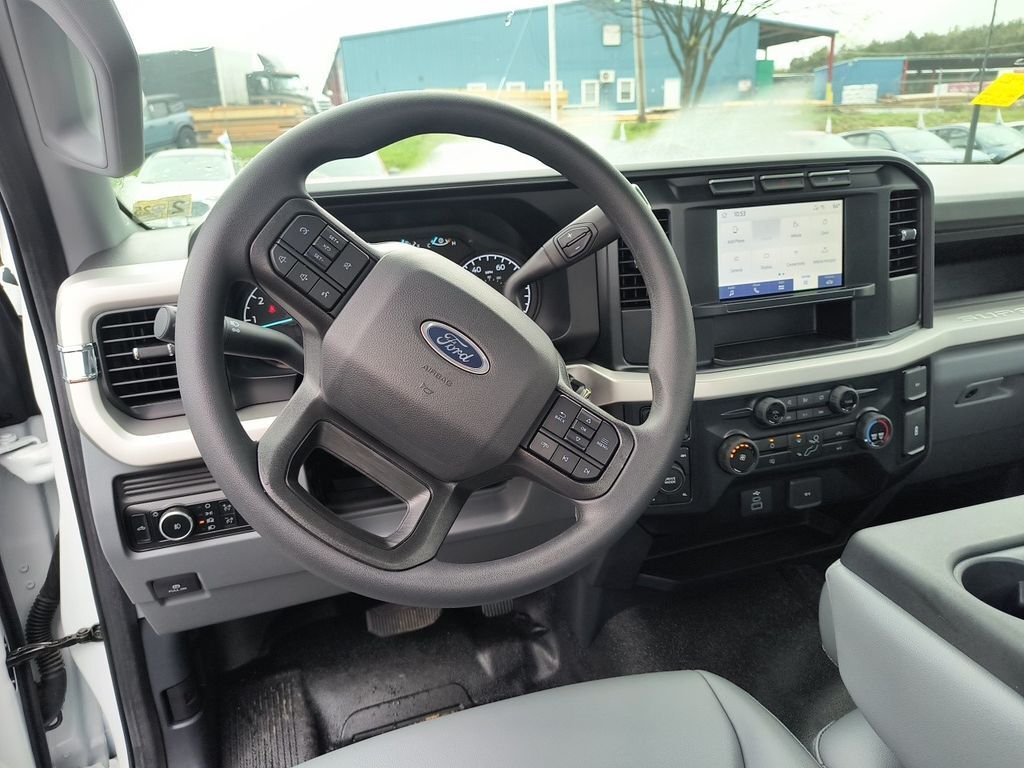 2024 Ford F-250 Super Duty XL