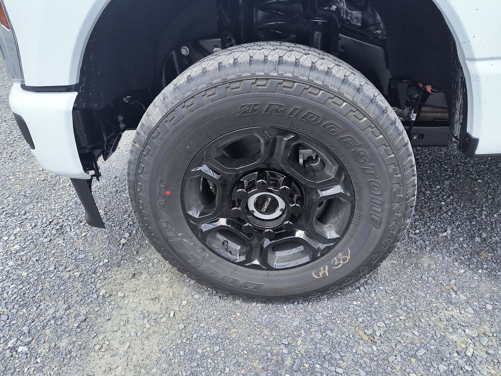 2025 Ford F-350 Super Duty XL
