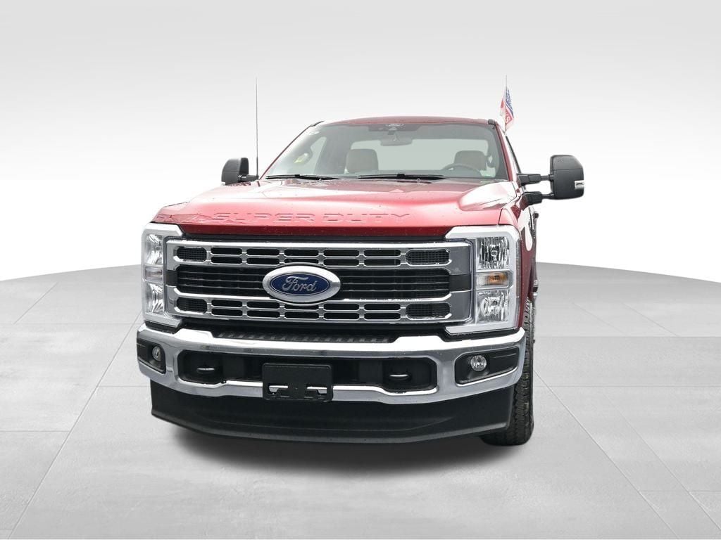 2025 Ford F-350 Super Duty XLT