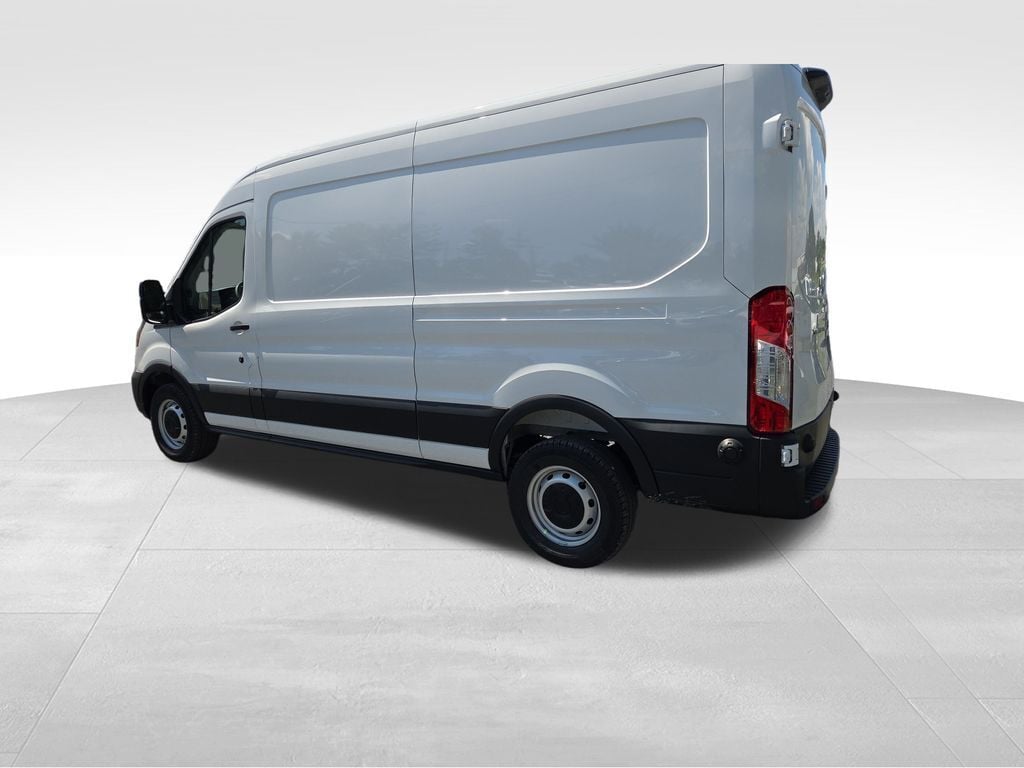 2025 Ford Transit 250