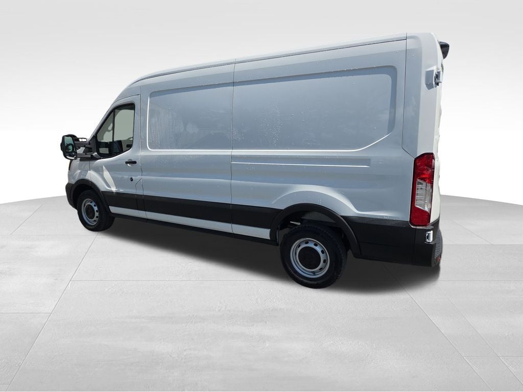 2025 Ford Transit 250