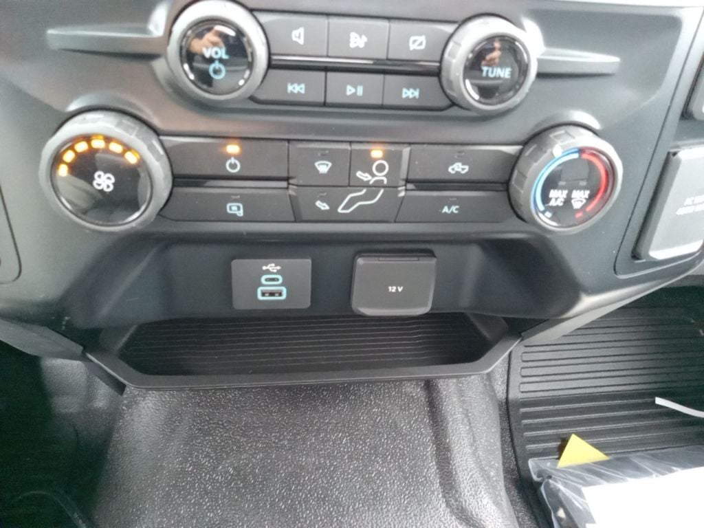 2023 Ford F-550 Super Duty 