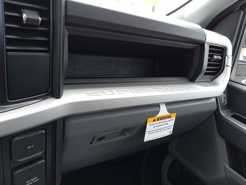 2023 Ford F-250 Super Duty XL