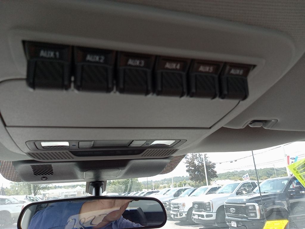 2023 Ford F-550 Super Duty 