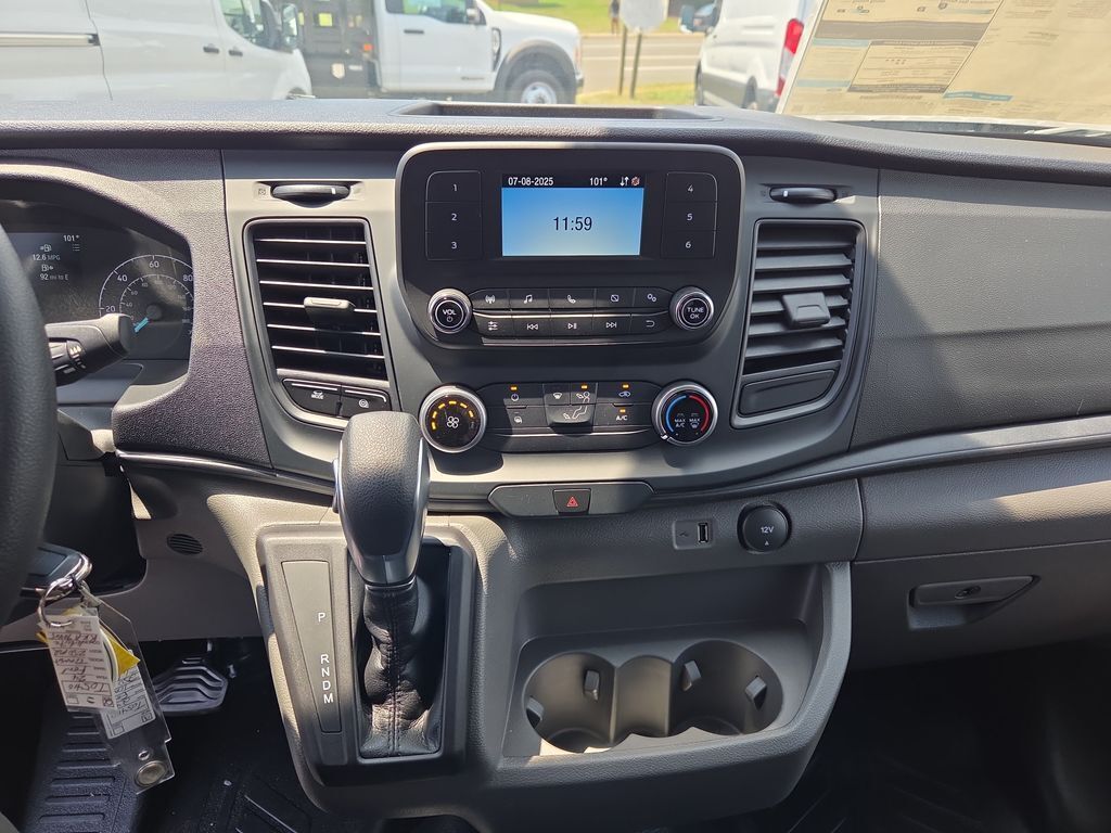 2024 Ford Transit 250