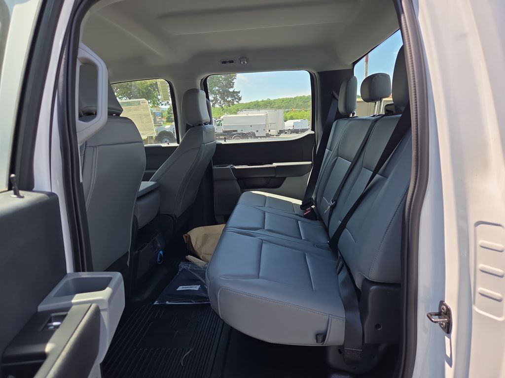 2024 Ford F-450 Super Duty 