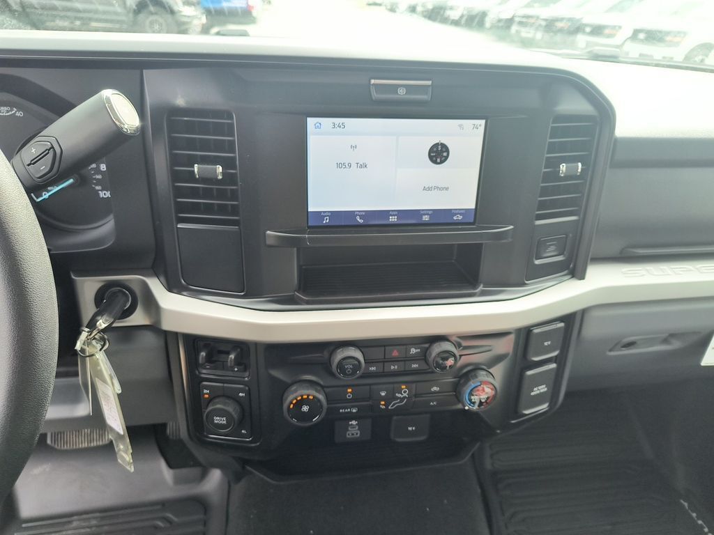 2025 Ford F-250 Super Duty XLT