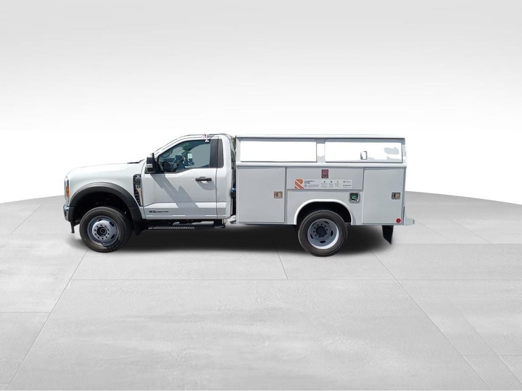 2023 Ford F-550 Super Duty 