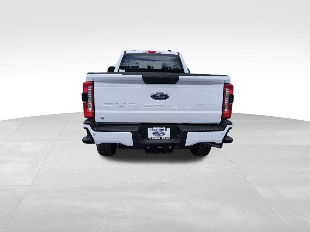 2025 Ford F-350 Super Duty XL