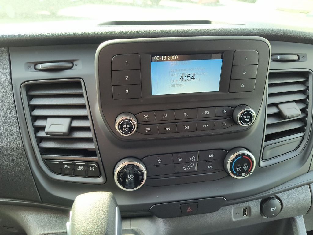 2025 Ford Transit 250