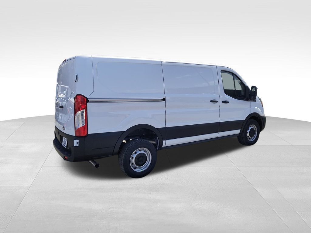 2025 Ford Transit 250