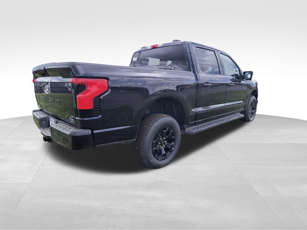 2025 Ford F-150 Lightning XLT