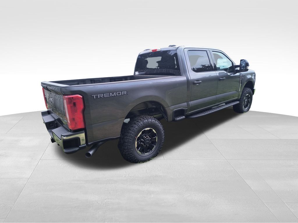 2025 Ford F-350 Super Duty XLT