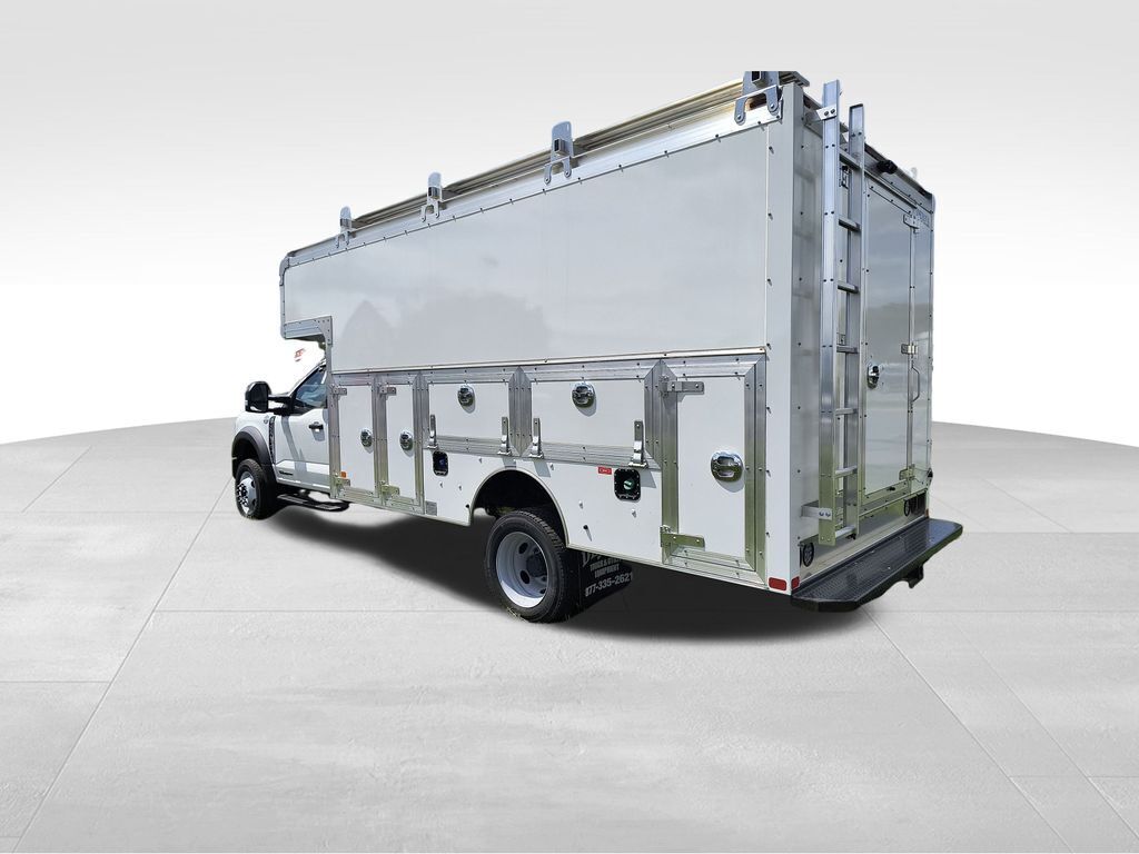 2023 Ford F-550 Super Duty 