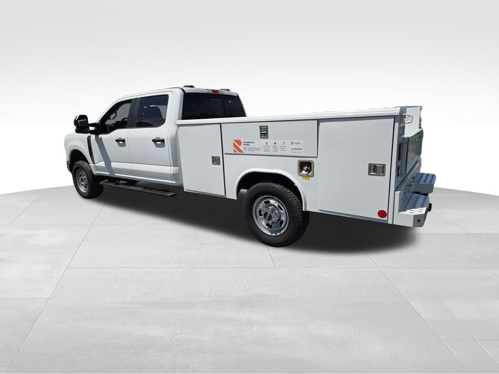 2024 Ford F-350 Super Duty XL