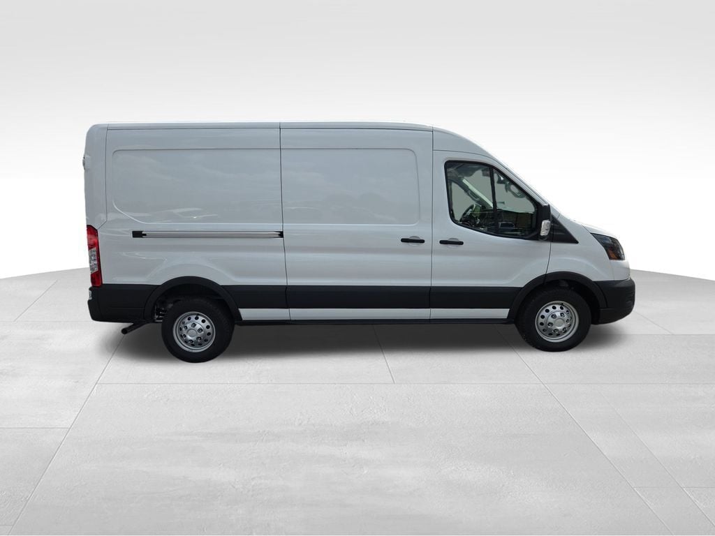 2025 Ford Transit 250