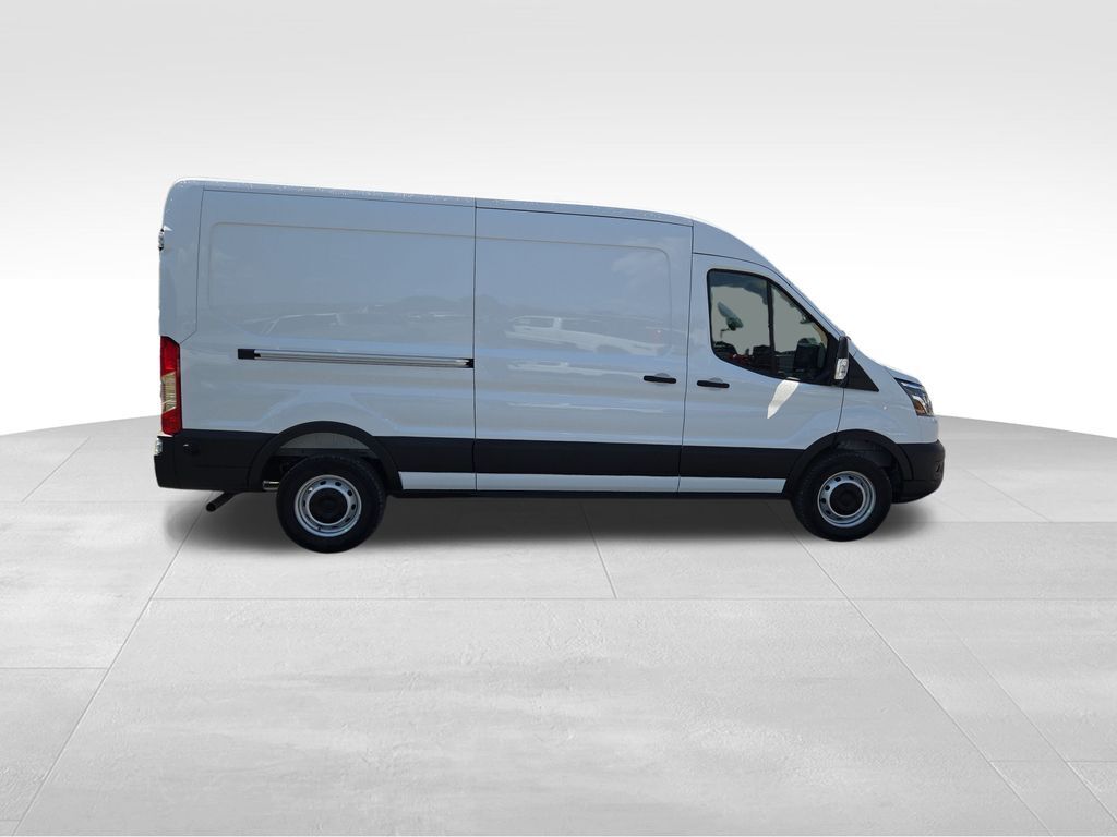 2025 Ford Transit 250
