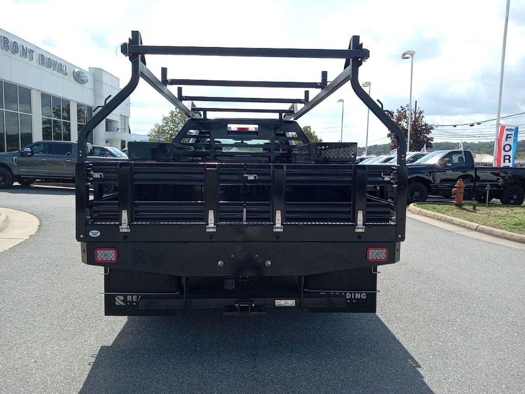 2023 Ford F-550 Super Duty 