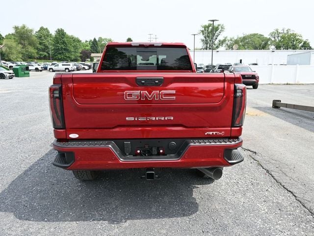 2025 GMC Sierra 2500HD AT4