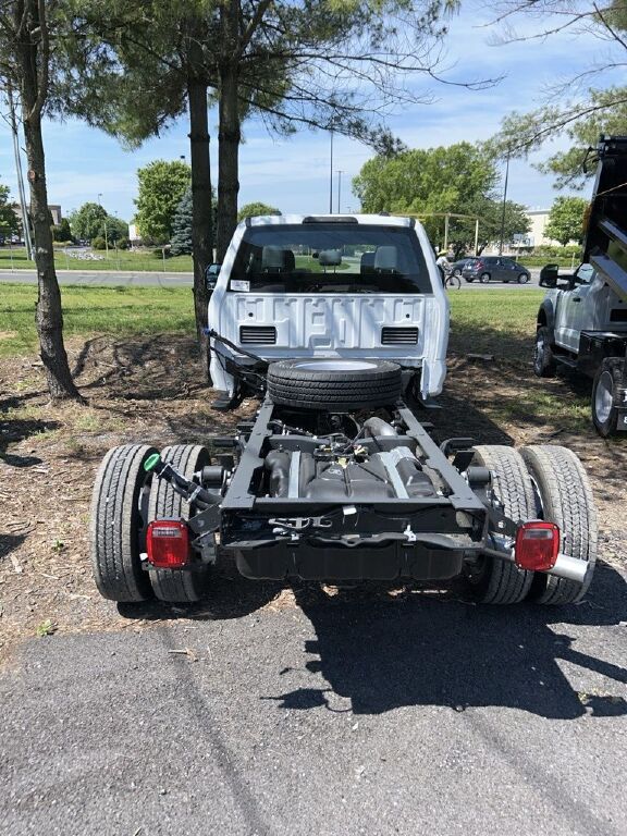 2024 Ford F-450 Super Duty 