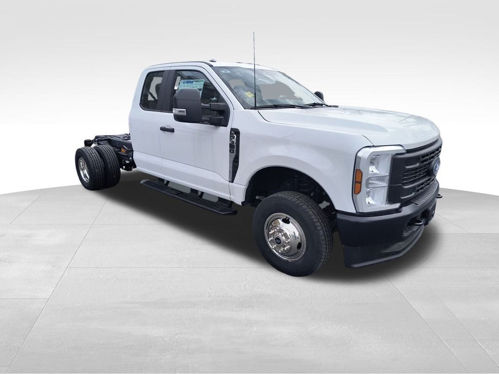 2024 Ford F-350 Super Duty XL