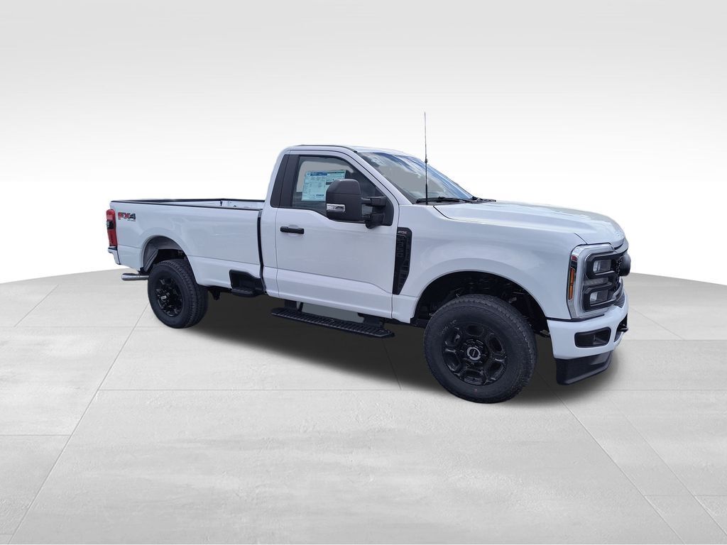 2025 Ford F-350 Super Duty XL