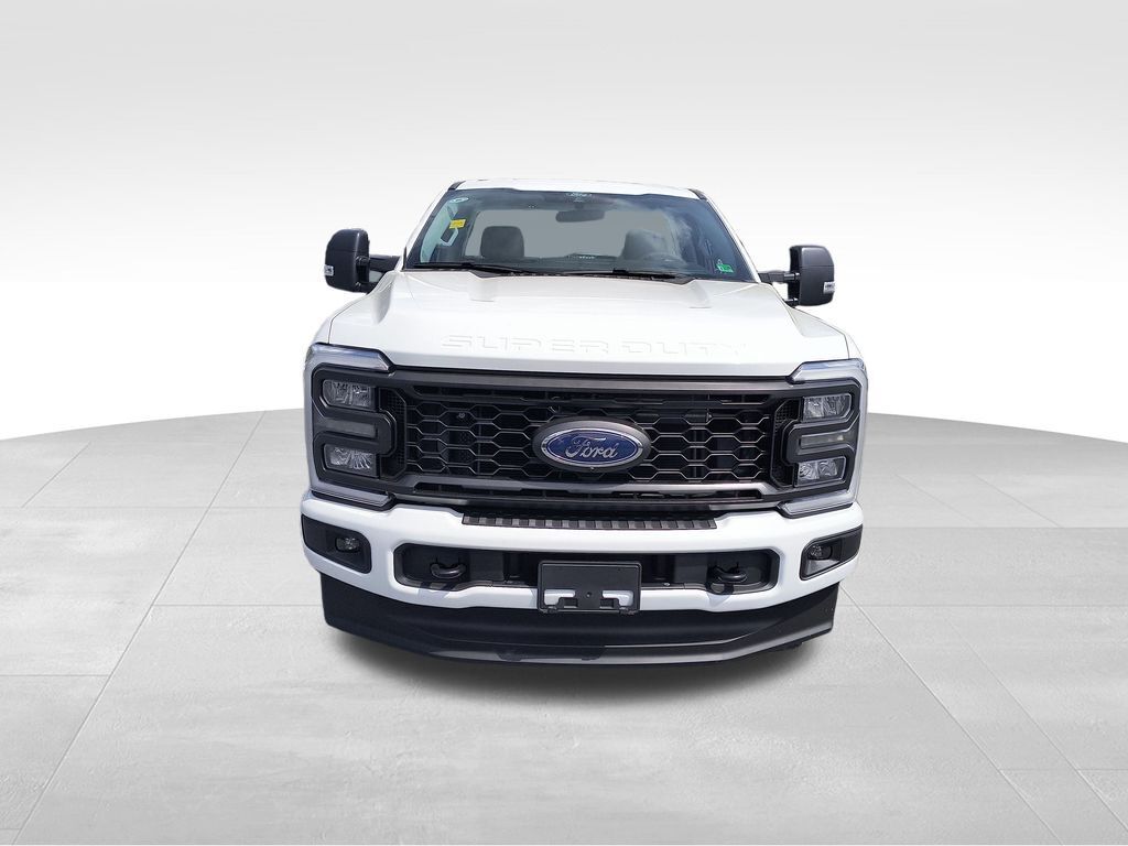 2025 Ford F-350 Super Duty XL