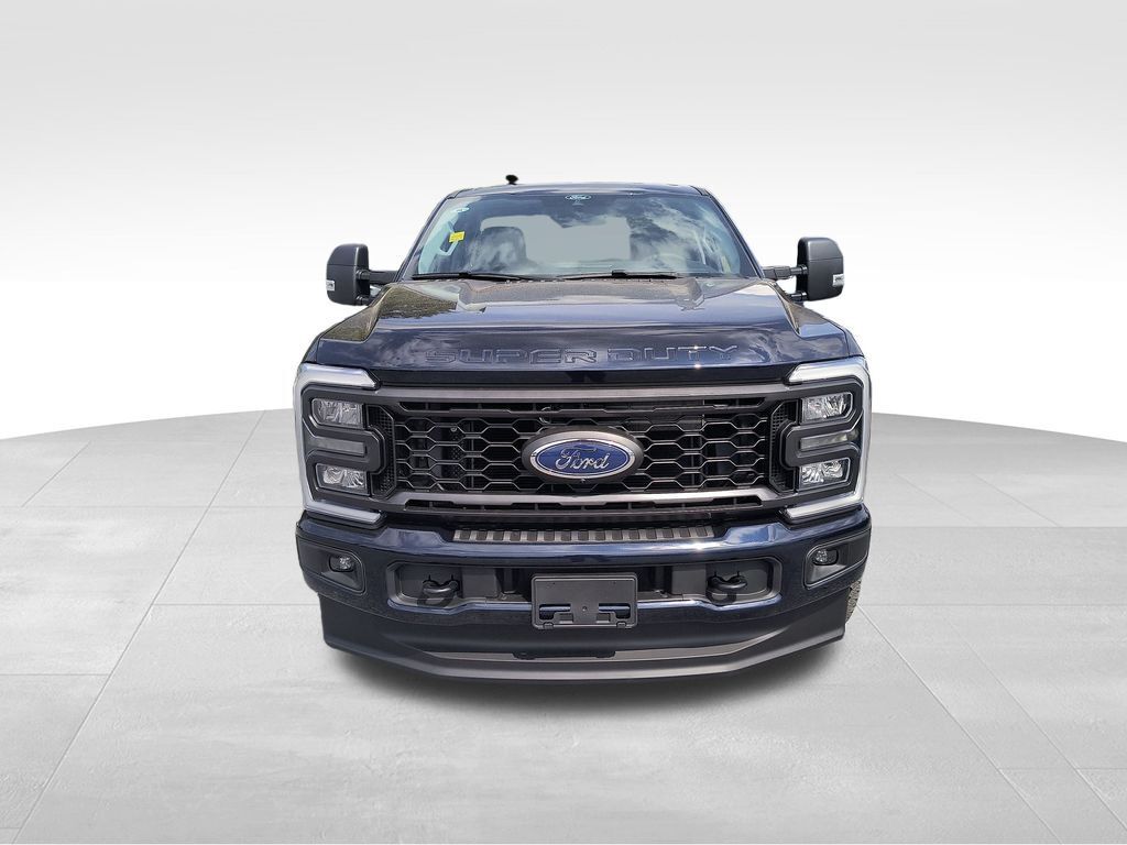2025 Ford F-350 Super Duty XL