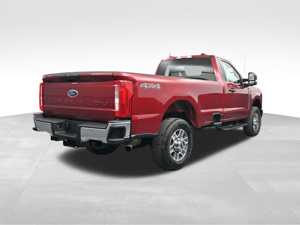 2025 Ford F-350 Super Duty XLT