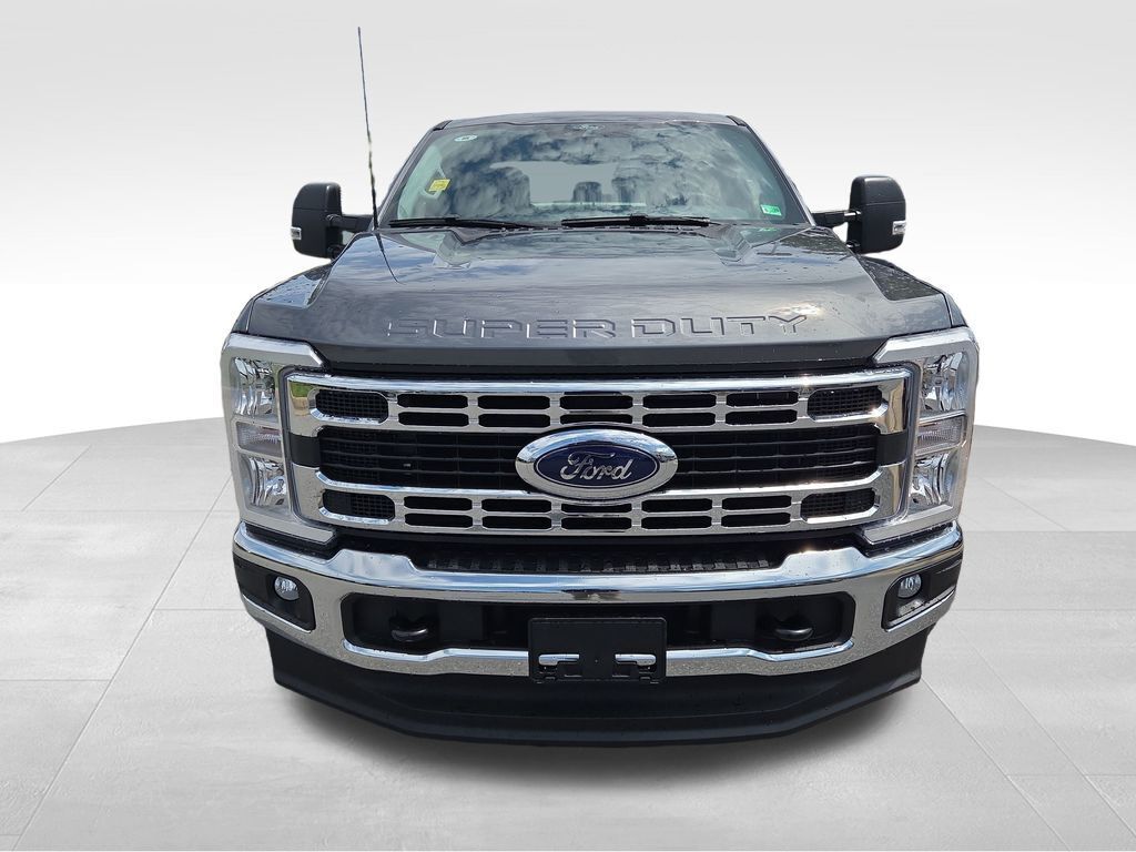 2025 Ford F-250 Super Duty XL