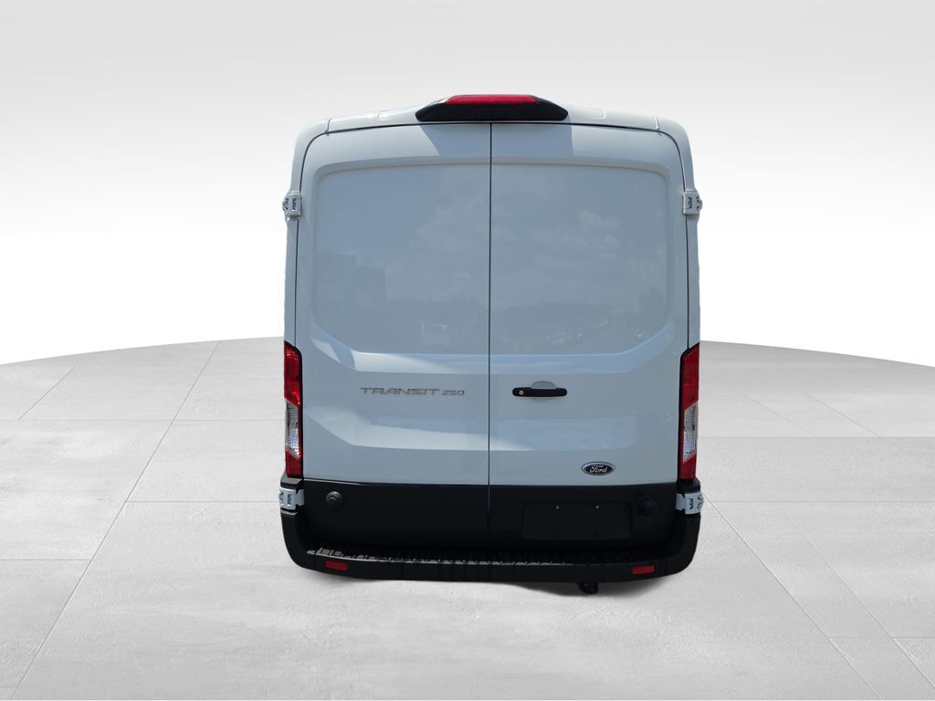 2024 Ford Transit 250