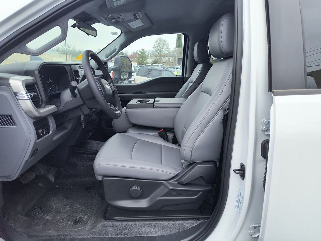 2024 Ford F-450 Super Duty 