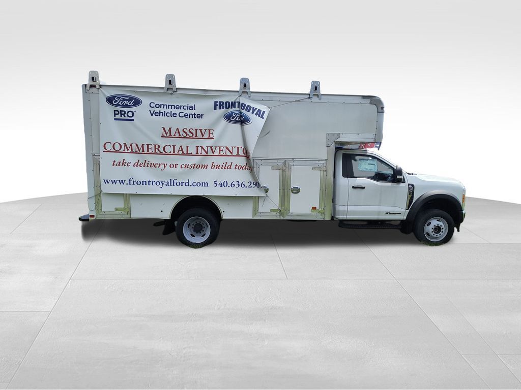 2023 Ford F-550 Super Duty 