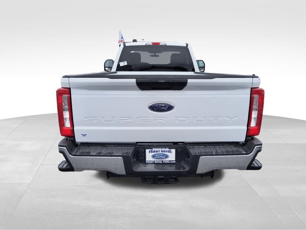 2025 Ford F-250 Super Duty XLT