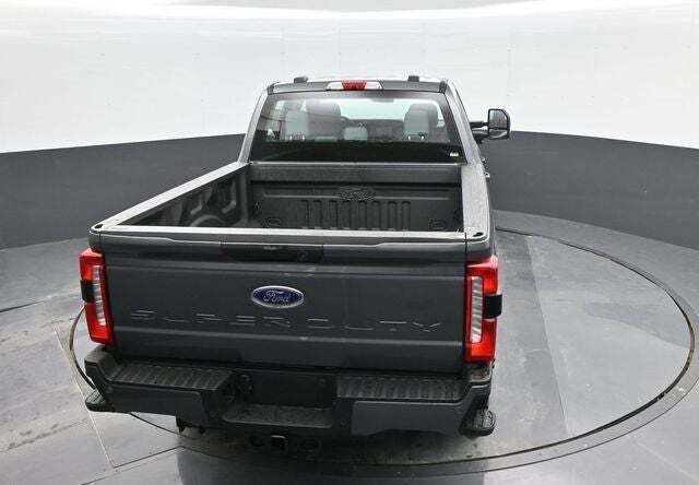 2025 Ford F-250 Super Duty XL