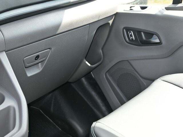 2025 Ford Transit 250