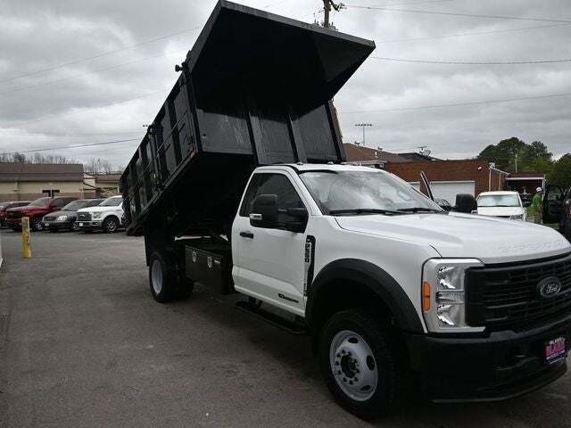2023 Ford F-550 Super Duty 