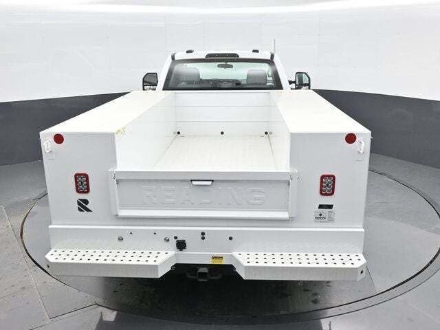 2023 Ford F-550 Super Duty 