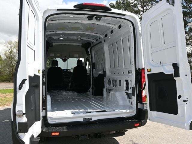2025 Ford Transit 250