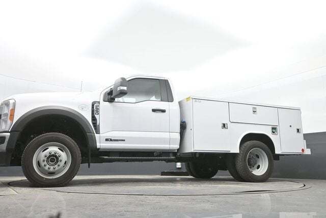 2023 Ford F-550 Super Duty 